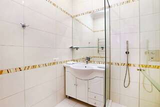 Гостиница Универсал Светлогорск Номер стандарт комфорт с 1 двуспальной кроватью-9