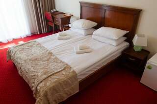 Гостиница Универсал Светлогорск Двухместный номер с совместной кроватью-16