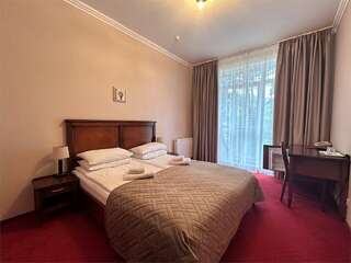 Гостиница Универсал Светлогорск Двухместный номер с совместной кроватью-3