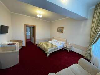 Гостиница Универсал Светлогорск Улучшенный-6