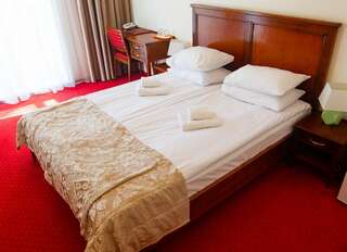 Гостиница Универсал Светлогорск Двухместный номер с совместной кроватью-17