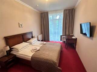 Гостиница Универсал Светлогорск Двухместный номер с совместной кроватью-7